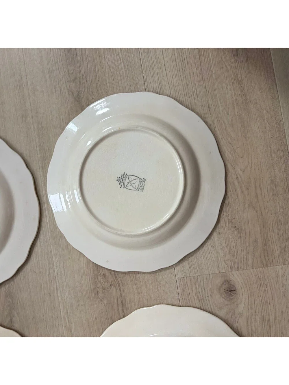 (4) Sears Federalist Buttercup Vintage Yellow 4239 Set of 4 Dinner Plates 10
